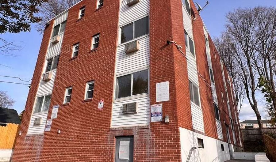 76 Palisade Ave A3, Bridgeport, CT 06610 - 1 Beds, 1 Bath