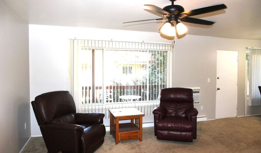 4190 Packard Rd #4, Ann Arbor, MI 48108 - 2 Beds, 1 Bath