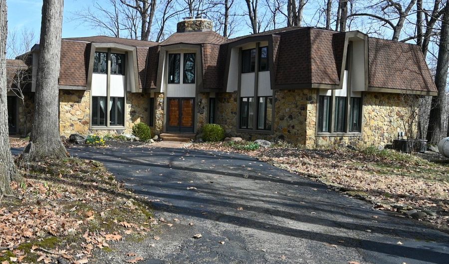 5154 E County Road 200 S, Avon, IN 46123 - 5 Beds, 4 Bath