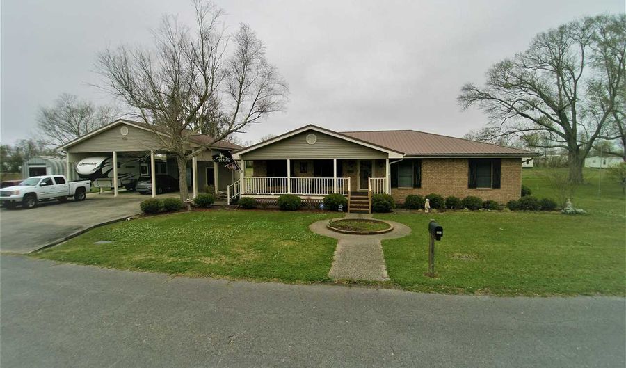 208 Leve St, Chauvin, LA 70344 - 3 Beds, 2 Bath