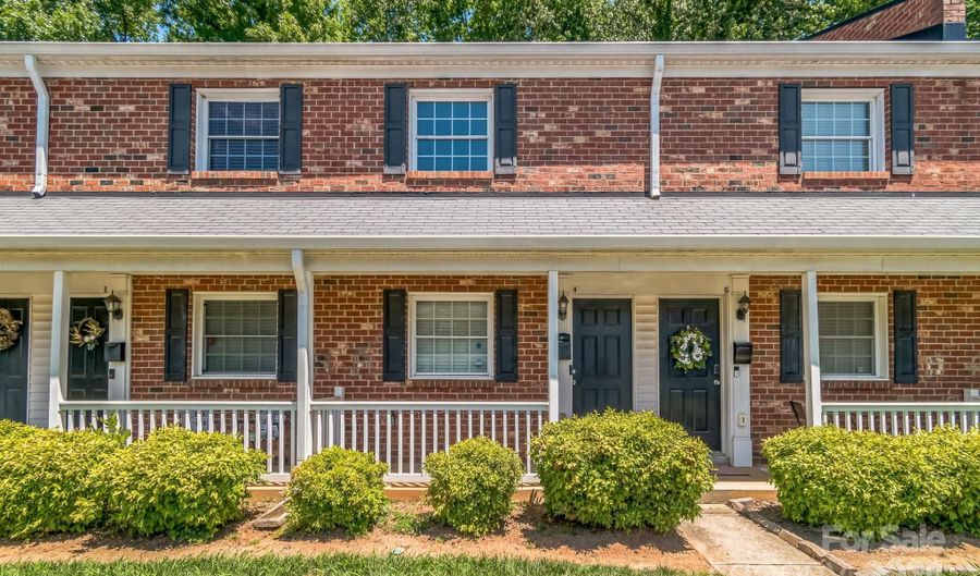 1215 Green Oaks Ln H, Charlotte, NC 28205 - 2 Beds, 2 Bath
