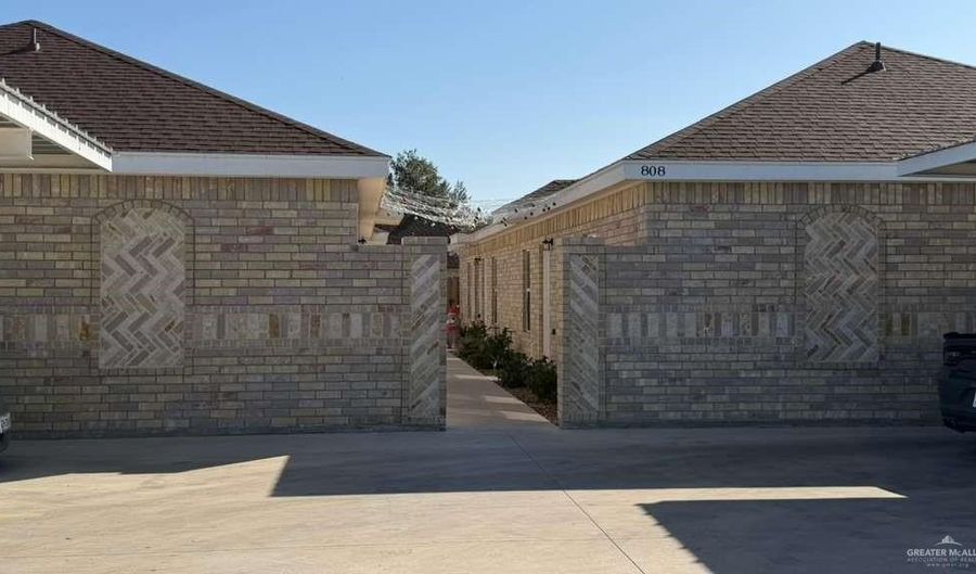 808 N Kentucky St, Alton, TX 78573 - 3 Beds, 2 Bath