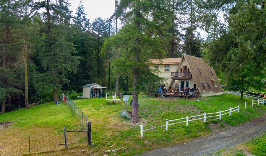 2063- A MARBLE VALLEY BASIN Rd, Addy, WA 99101 - 5 Beds, 2 Bath