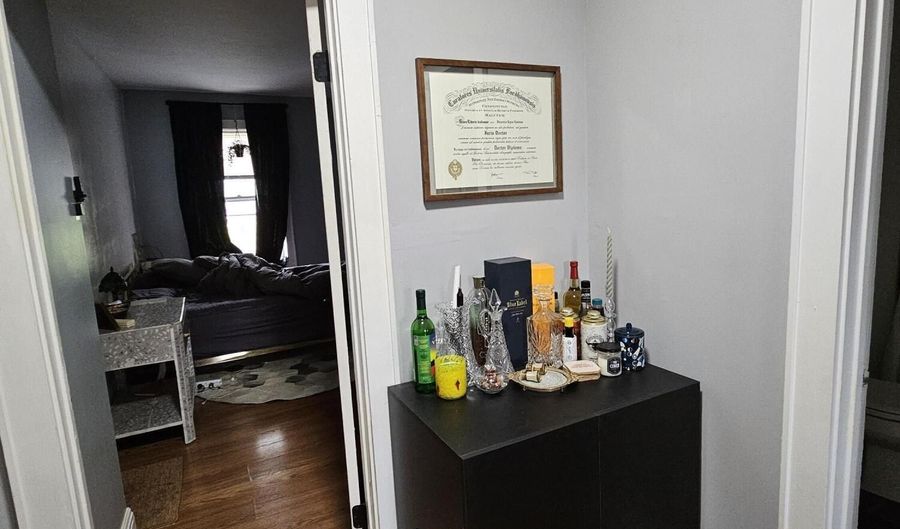 15 Ten Broeck St 2, Albany, NY 12210 - 1 Beds, 1 Bath