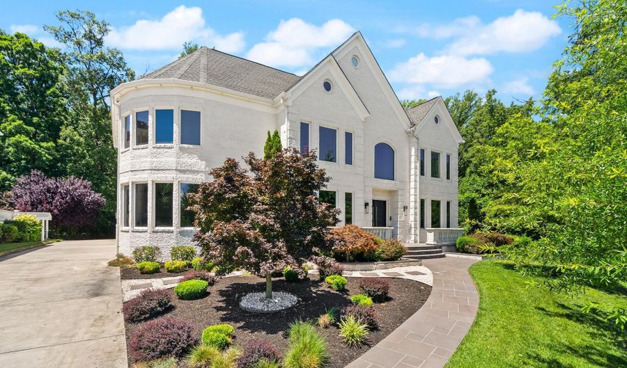 6600 RESERVES HILL Ct, Annandale, VA 22003 - 5 Beds, 6 Bath