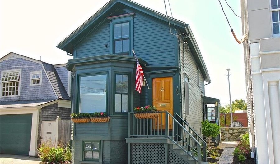 105 John St, Newport, RI 02840 - 2 Beds, 2 Bath
