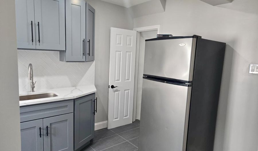 4731 VISTA St, Philadelphia, PA 19136 - 3 Beds, 2 Bath