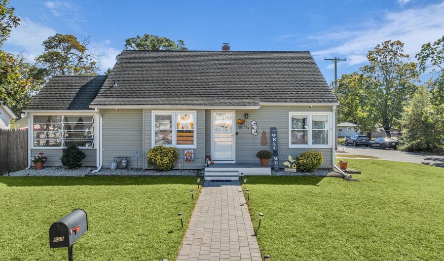 553 Mermaid Ave, Beachwood, NJ 08722 - 3 Beds, 1 Bath
