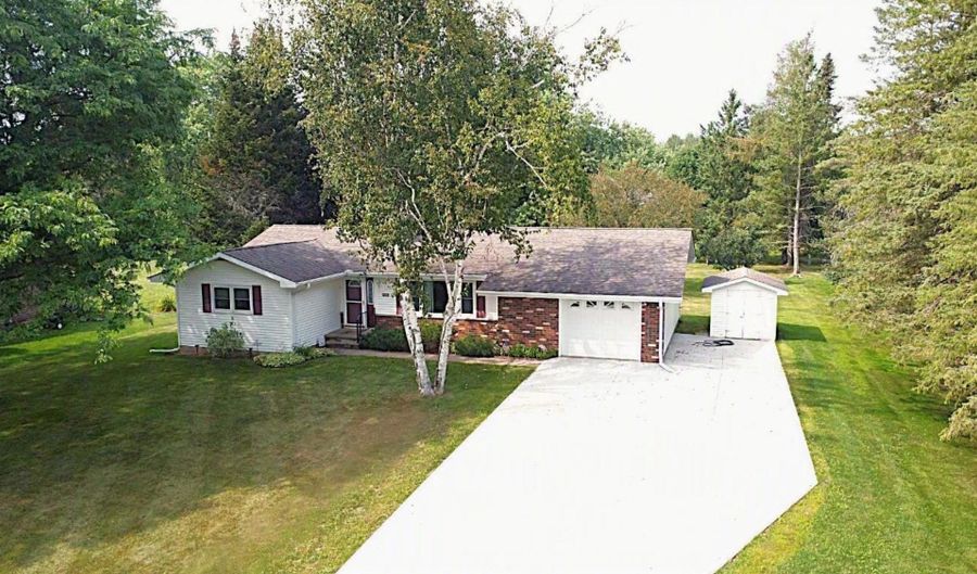 530 ALPHA Ct, Antigo, WI 54409 - 3 Beds, 1 Bath