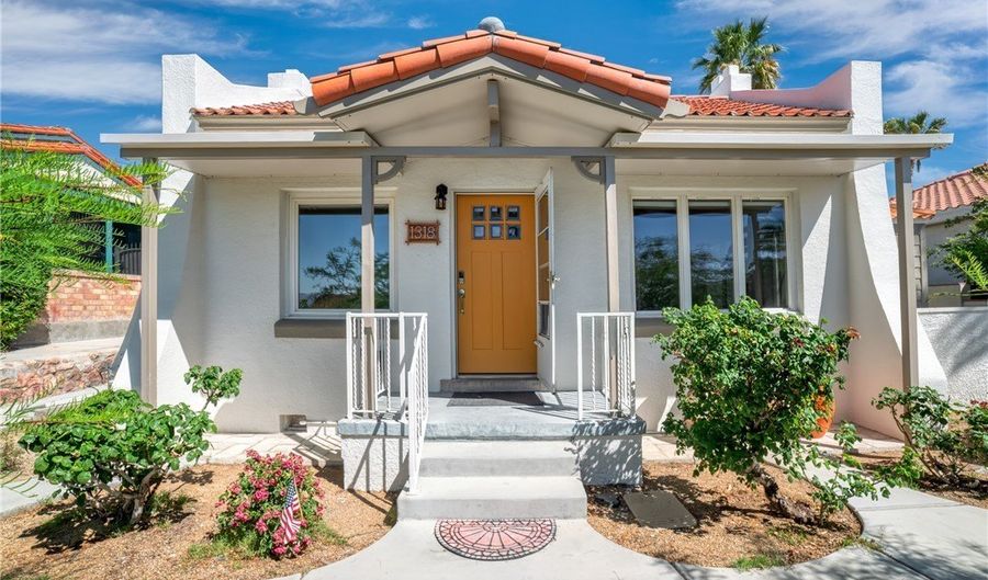 1318 Denver St, Boulder City, NV 89005 - 2 Beds, 2 Bath