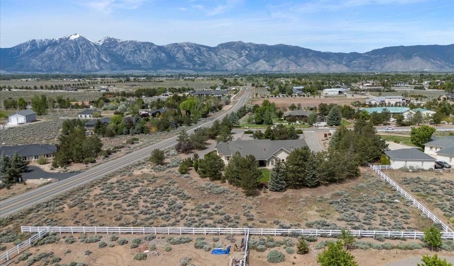 1361 Buckwheat Ct, Gardnerville, NV 89410 - 3 Beds, 3 Bath