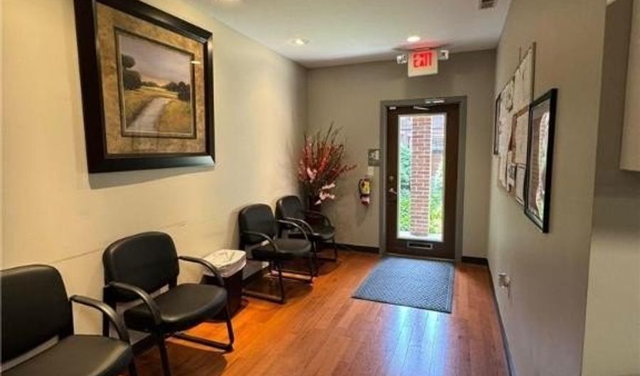 2895 Hamilton Blvd 105, Allentown, PA 18104 - 0 Beds, 0 Bath