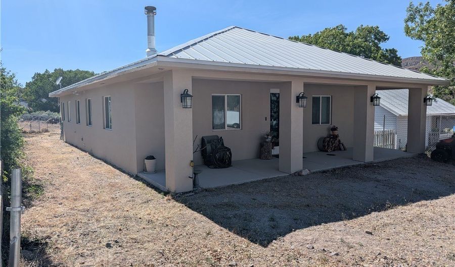 251 Spring Hts, Caliente, NV 89008 - 2 Beds, 2 Bath