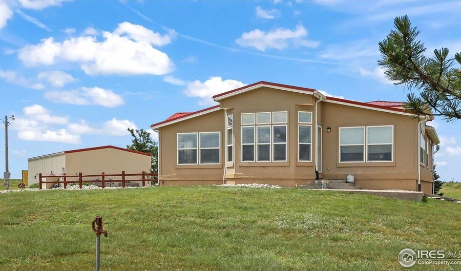 48984 County Road FF, Akron, CO 80720 - 3 Beds, 4 Bath