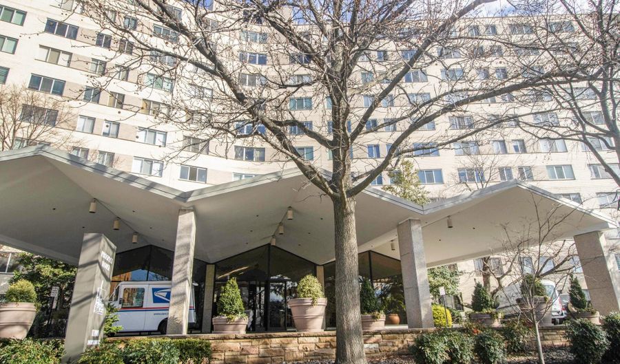 1200 N NASH St 211, Arlington, VA 22209 - 2 Beds, 1 Bath