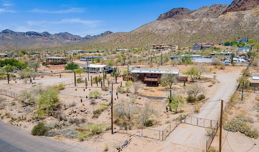 1134 W SADDLE BUTTE St, Apache Junction, AZ 85120 - 3 Beds, 2 Bath