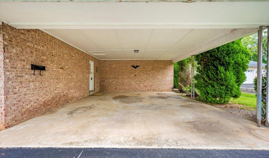 113 ORCHARD Dr, Boonsboro, MD 21713 - 4 Beds, 2 Bath