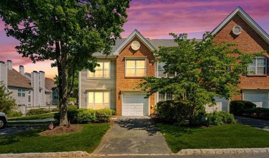 1108 Timberbrooke Drive Ondo, Bedminster, NJ 07921 - 3 Beds, 3 Bath