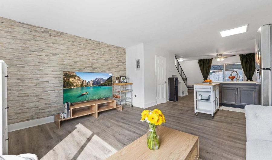 445 Ridgeway Ct, Spring Valley, CA 91977 - 2 Beds, 2 Bath