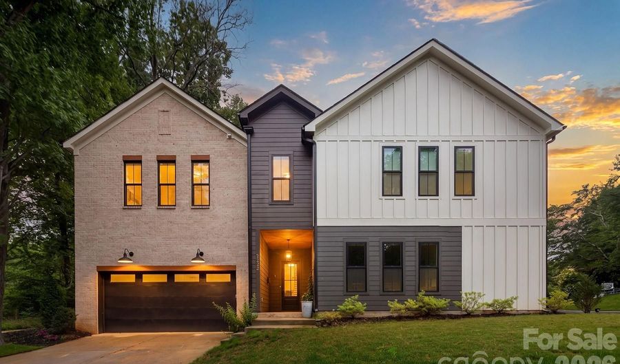 1602 Herrin Ave, Charlotte, NC 28205 - 4 Beds, 4 Bath
