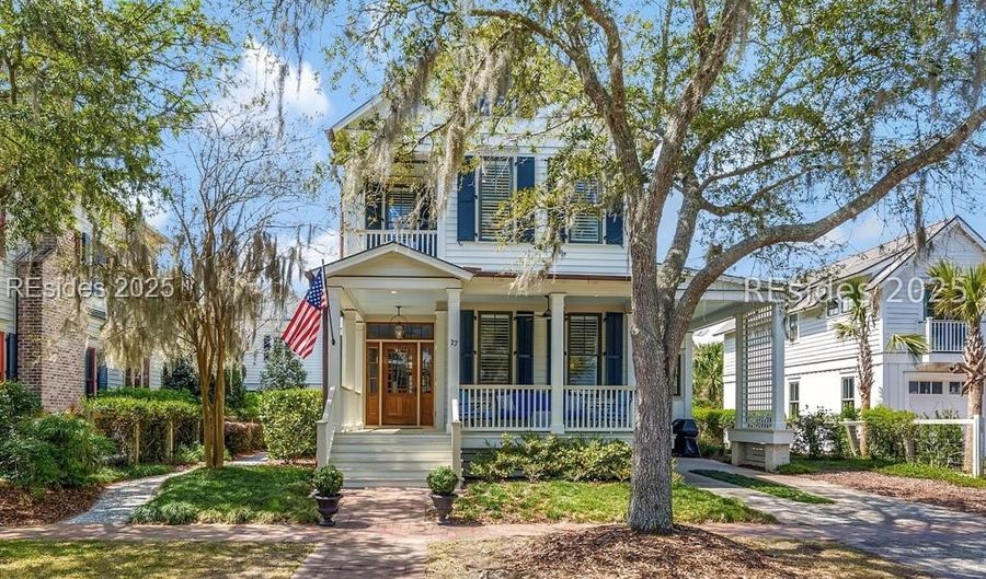 17 Boat House St, Bluffton, SC 29910 - 3 Beds, 4 Bath