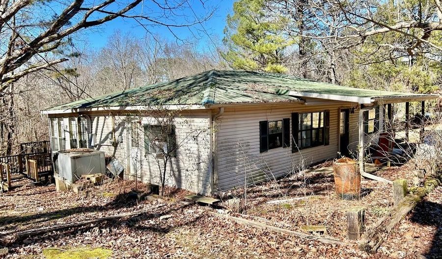 243 Hickory Hill Rd, Batesville, MS 38655 - 3 Beds, 3 Bath