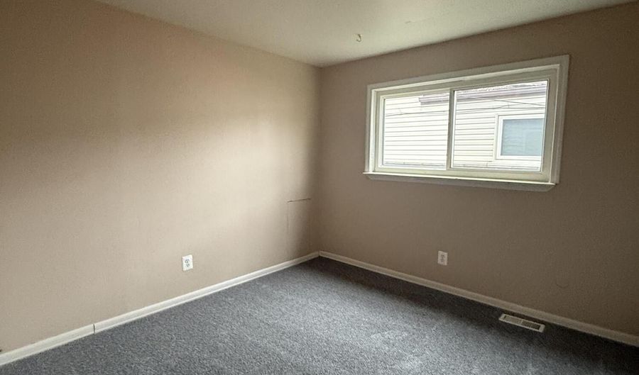 5839 Ballfour, Allen Park, MI 48101 - 3 Beds, 1 Bath