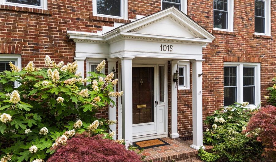 1015 Olivia Ave, Ann Arbor, MI 48104 - 5 Beds, 5 Bath