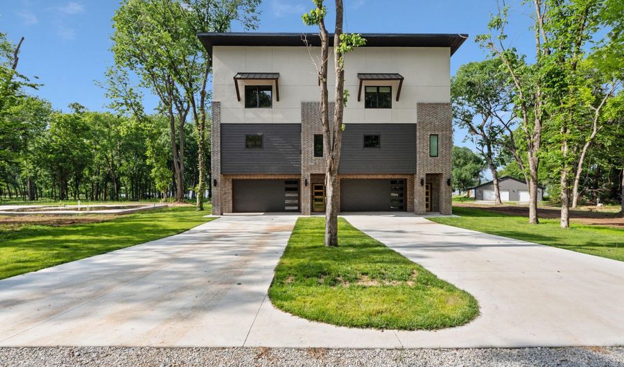 56090 E 271 Rd Unit B, Monkey Island, OK 74331 - 2 Beds, 3 Bath