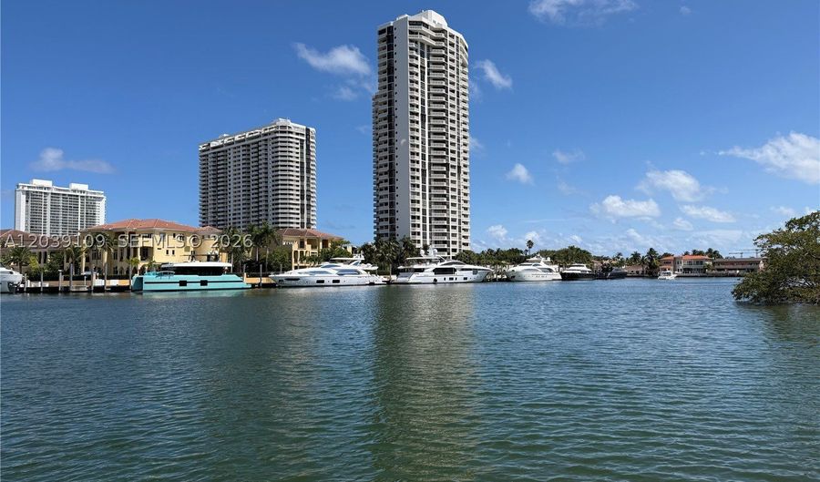 2980 Point East Dr D311, Aventura, FL 33160 - 1 Beds, 1 Bath