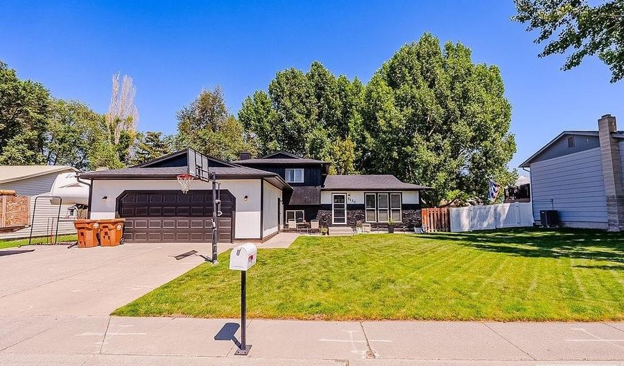 5130 Cole St, Chubbuck, ID 83202 - 4 Beds, 2 Bath