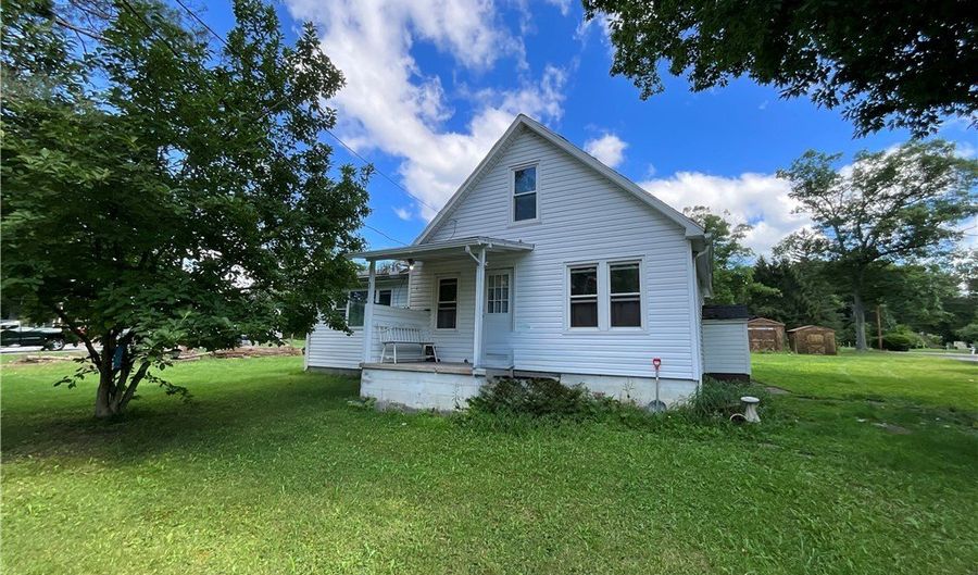 468 Lower Riggles Gap Rd, Altoona, PA 16601 - 3 Beds, 0 Bath