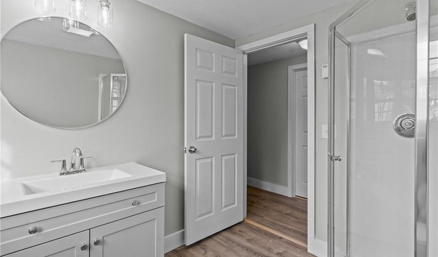 12 Pond View Dr, Coventry, RI 02816 - 3 Beds, 2 Bath