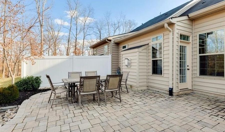 24876 HELMS Ter, Aldie, VA 20105 - 3 Beds, 3 Bath