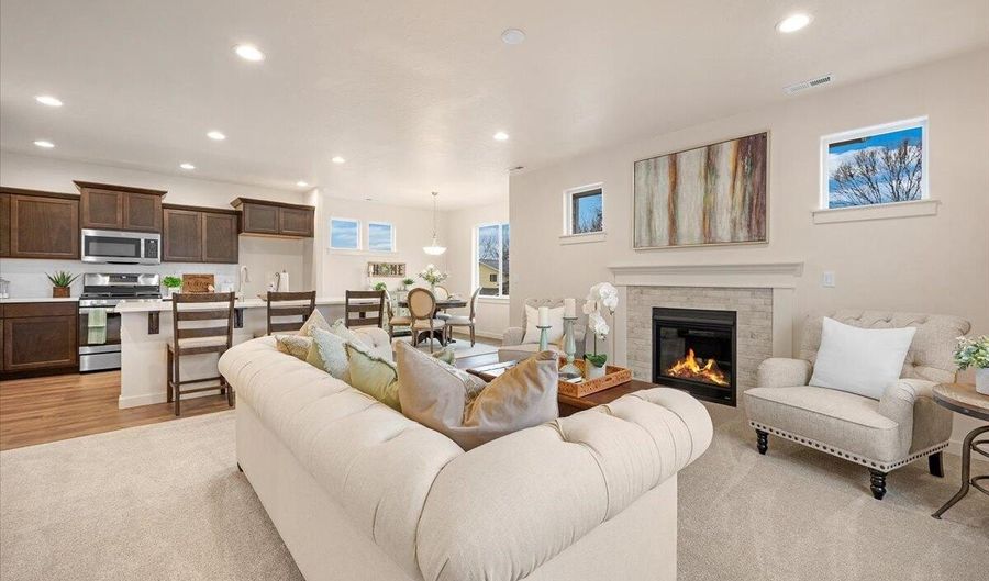 21519 OConnor Way 2, Bend, OR 97701 - 3 Beds, 3 Bath