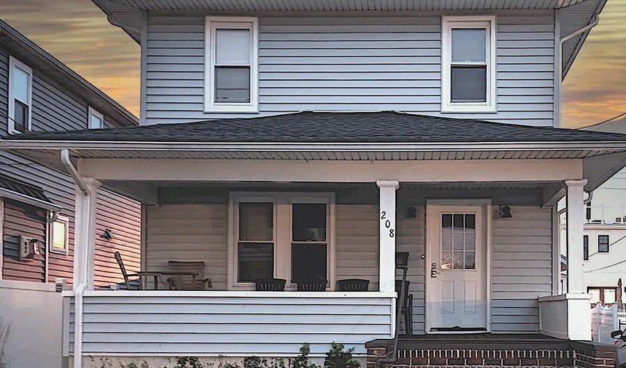 208 14th Ave WINTER FRONT, Belmar, NJ 07719 - 5 Beds, 2 Bath