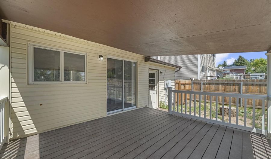 5005 GRIFFITH Ave, Cheyenne, WY 82009 - 3 Beds, 2 Bath