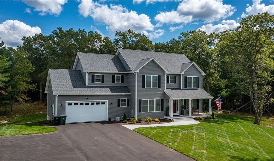 22 Cassidy Trl, Coventry, RI 02816 - 4 Beds, 3 Bath