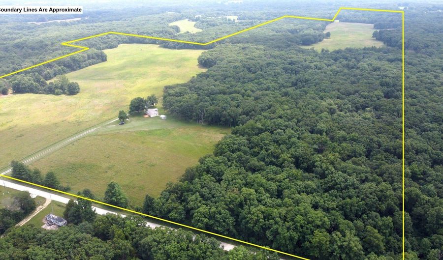 01 CR 1044, Auxvasse, MO 63367 - 0 Beds, 0 Bath