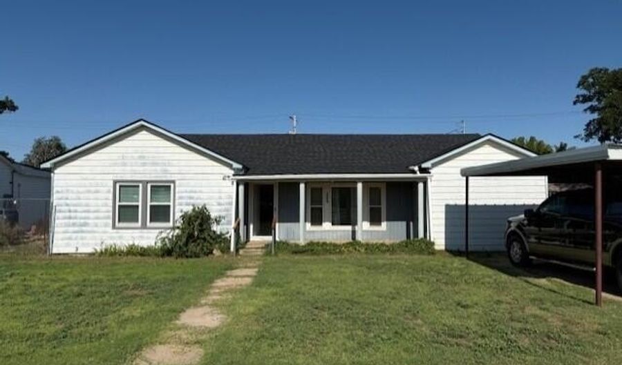 505 Main St, Anton, TX 79313 - 3 Beds, 1 Bath