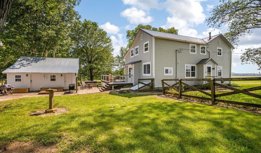 2380 Cedar Hill Rd SW, Amanda, OH 43102 - 3 Beds, 2 Bath