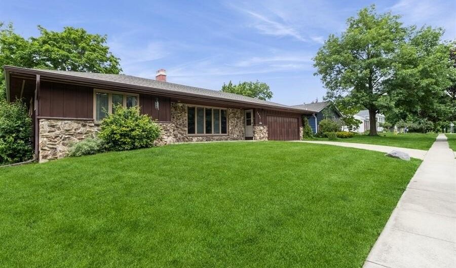 2907 Northwood Dr, Ames, IA 50010 - 3 Beds, 3 Bath