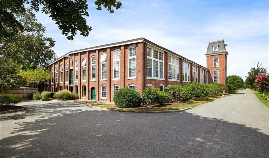 40 Web Ave 101, North Kingstown, RI 02852 - 1 Beds, 1 Bath