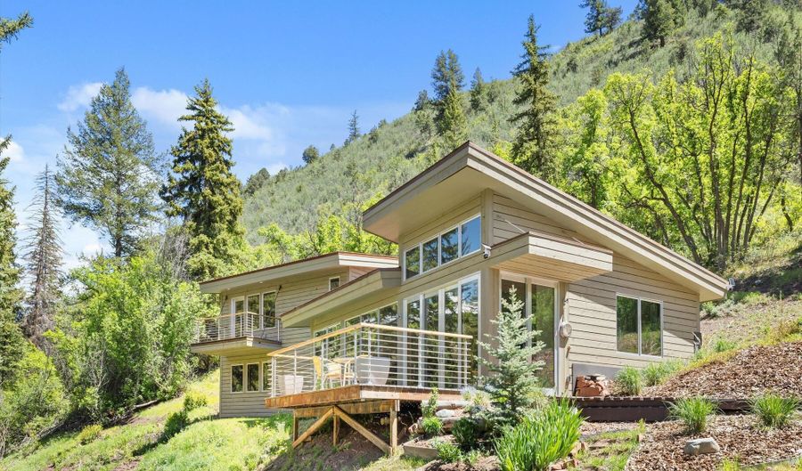 768 Kings Lake Rd, Basalt, CO 81621 - 2 Beds, 3 Bath