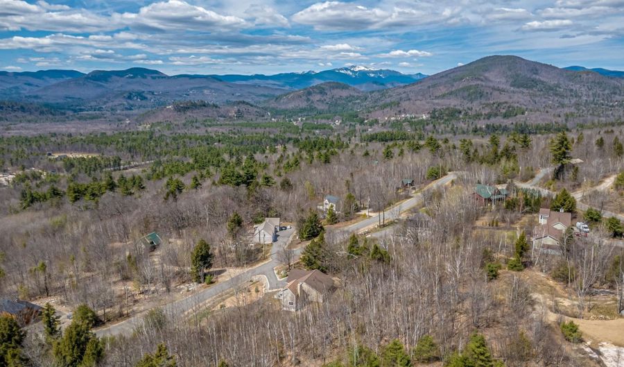 91 Wild View Dr, Bartlett, NH 03812 - 3 Beds, 2 Bath