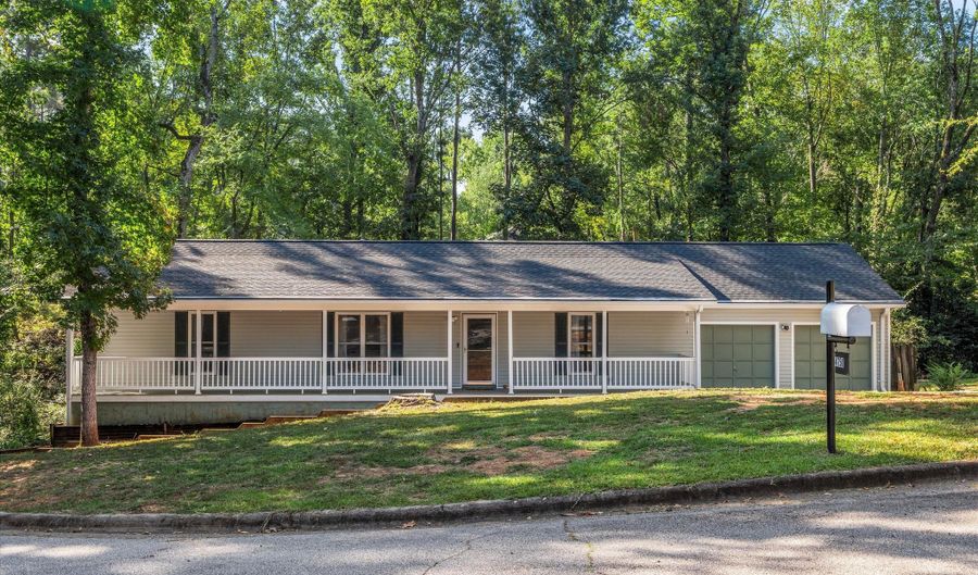 4750 Maple Spring Ct, Martinez, GA 30907 - 3 Beds, 2 Bath