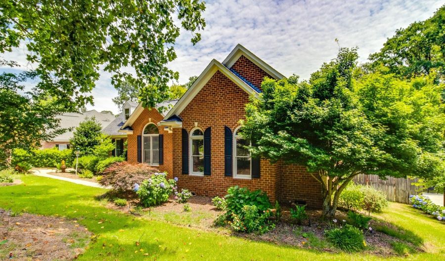 103 N Crescent Lake Way, Blythewood, SC 29016 - 3 Beds, 3 Bath
