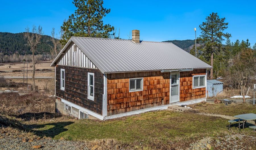 18387 S OLD LANE Rd, Cataldo, ID 83810 - 2 Beds, 1 Bath