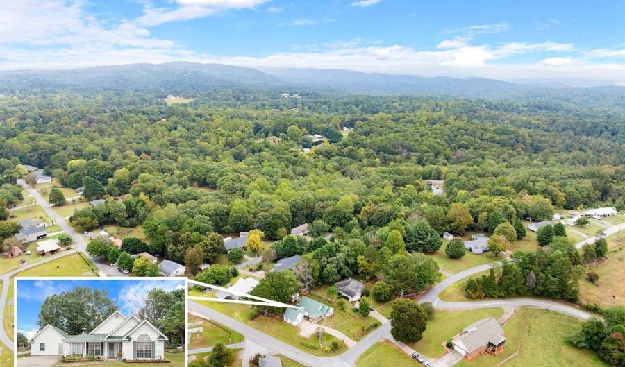 111 Davison St, Baldwin, GA 30511 - 3 Beds, 2 Bath