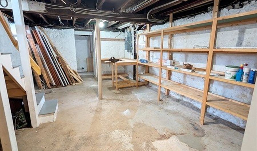 10 Duval St, Boston, MA 02135 - 3 Beds, 2 Bath